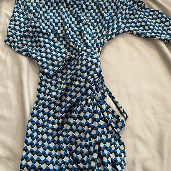 Ann Taylor XSP Geometric Print Dress - Picture 4 of 5